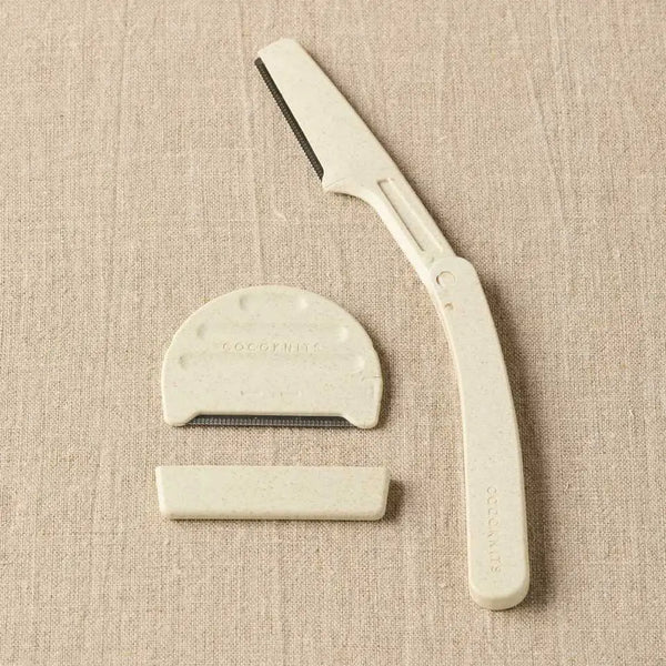 Sweater De-Pilling Comb & Fuzz Remover