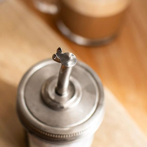 Mason Jar Self Closing Pour Spout