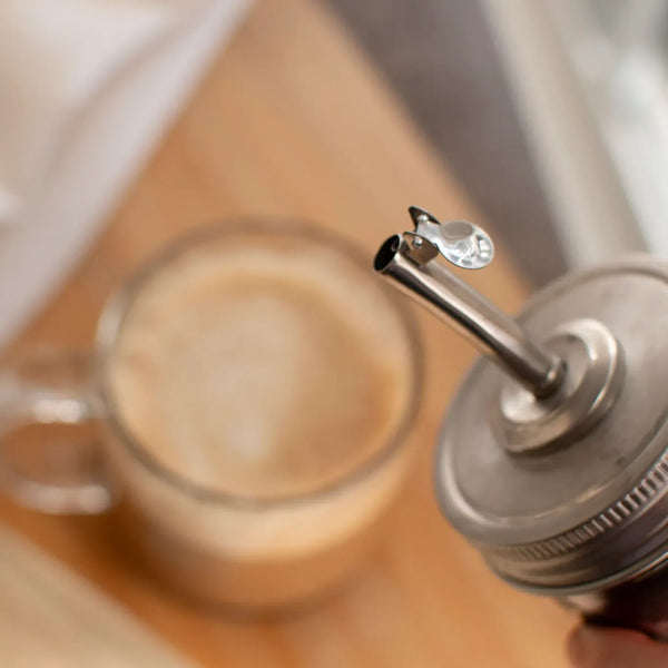 Mason Jar Self Closing Pour Spout