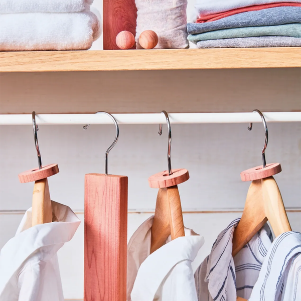 Red Cedar Clothes Hanger Discs